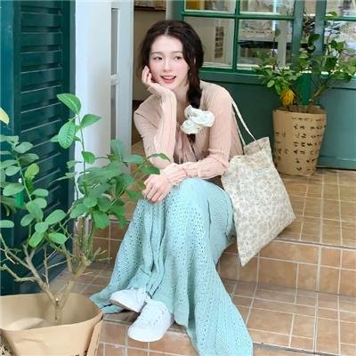 俏女怀春
